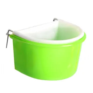 Plastic D Feeder with Metal Holder